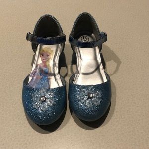 Size 9 Frozen shoes